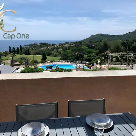 Cap Esterel - Piscine Saint-Raphael (Var)