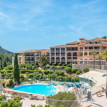 Cap Esterel - Piscine *