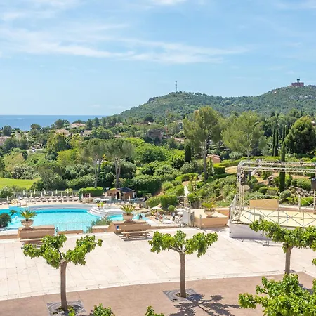 Cap Esterel - Piscine