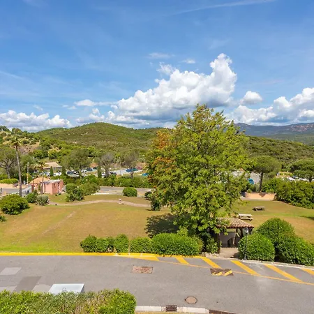 Cap Esterel - Piscine Appartement *